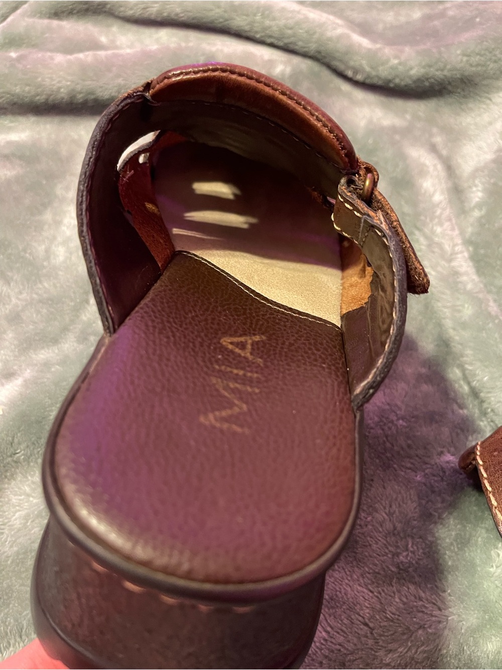 MIA Clogs - Picture 7 of 8